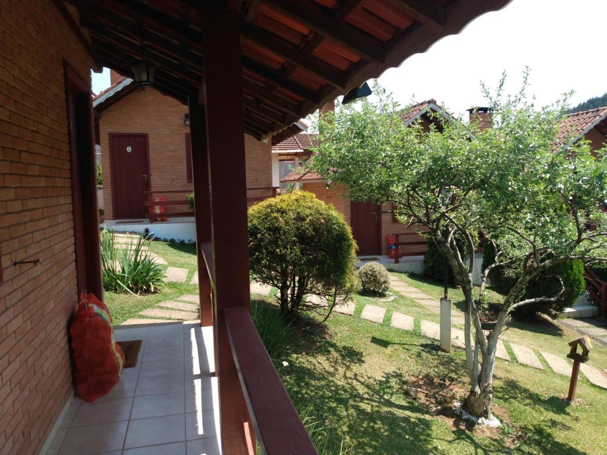 Vila Chales Encantus Monte Verde  Exteriér fotografie