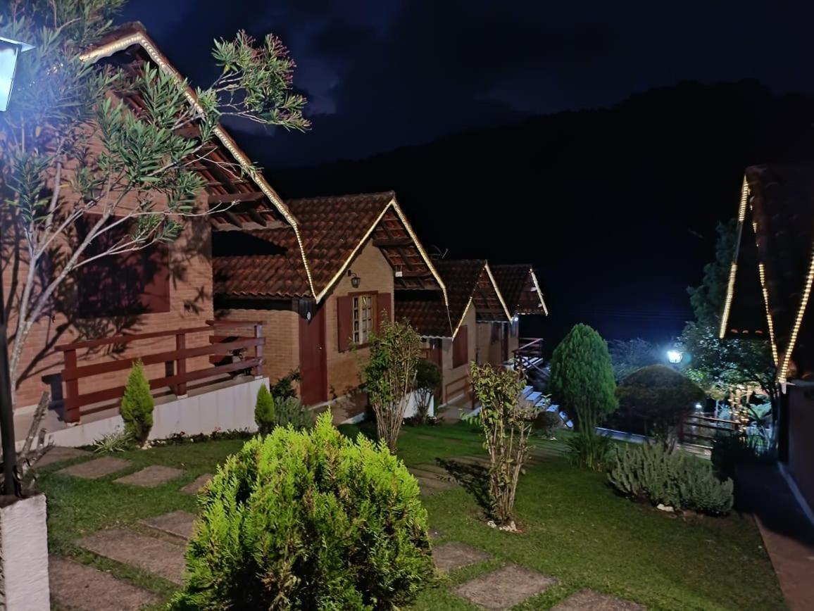 Vila Chales Encantus Monte Verde  Exteriér fotografie